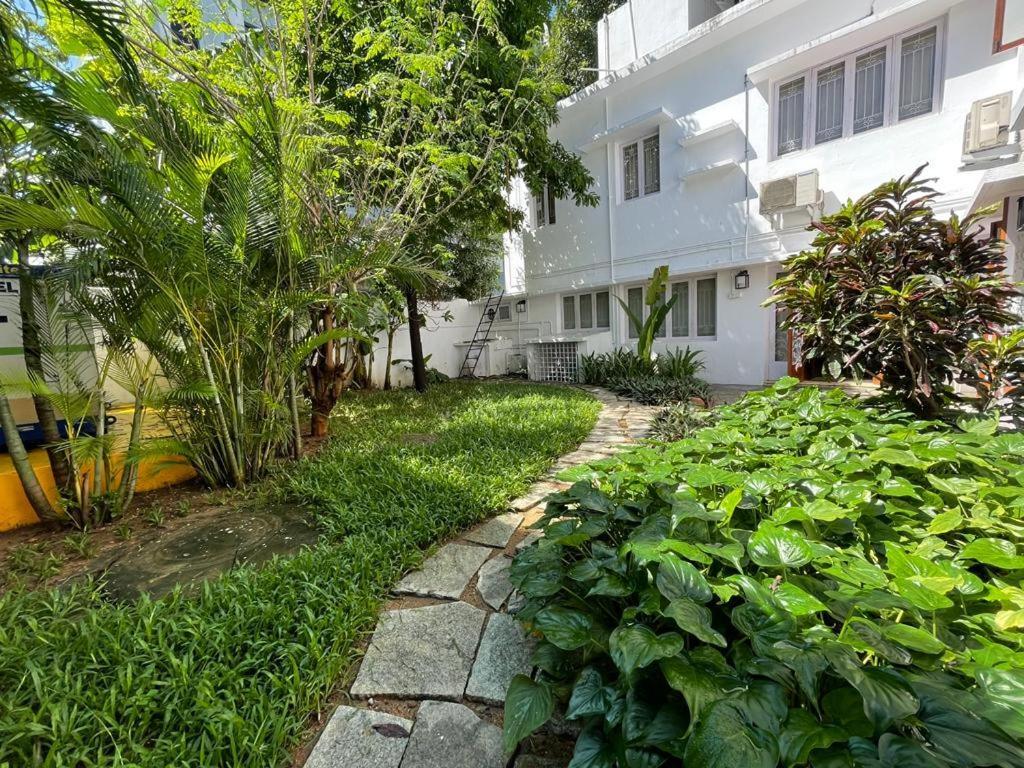 Hanu Reddy Residences - Nawab Habibullah Avenue Near Sankara Nethralaya Chennai Luaran gambar